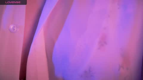 Molly online show from 04.15.26