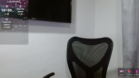 Holly online show from 05.03.26