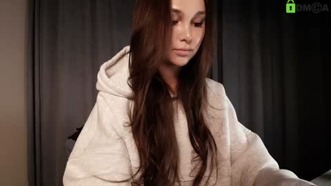 Snapshot of hollyextra chatting on 11.11.25 hollyextra online show from 11.11.25