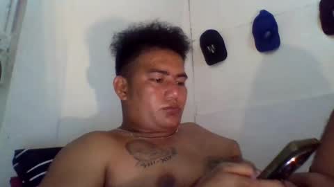 Snapshot of hollyfucker178846 chatting on 02.17.26 hollyfucker178846 online show from 02.17.26