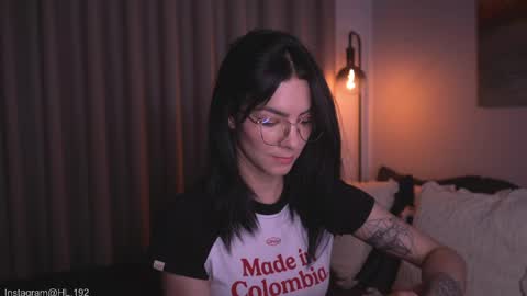 Holly Linder online show from 05.06.26