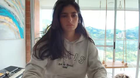 Snapshot of hollyshit_ chatting on 05.18.26 hollyshit_ online show from 05.18.26
