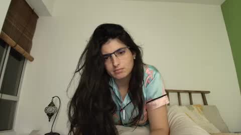 Snapshot of hollyshit_ chatting on 07.18.26 hollyshit_ online show from 07.18.26