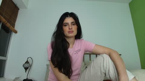 Snapshot of hollyshit_ chatting on 07.19.26 hollyshit_ online show from 07.19.26