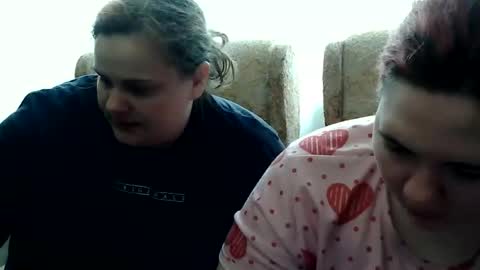 HollyXEva online show from 02.23.26