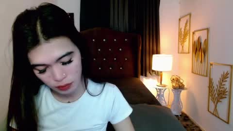 yumi online show from 04.02.26