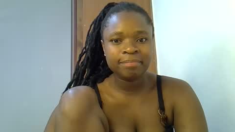 holy_ebony online show from 05.26.26