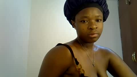 holy_ebony online show from 06.21.26