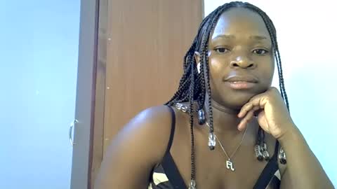 holy_ebony online show from 07.08.26
