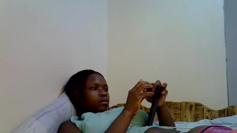 holy_ebony online show from 07.18.26