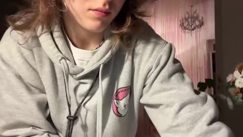 dori not holy get my tg channel with link from description under last photo online show from 03.04.25