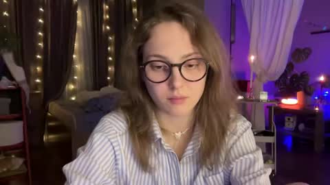 Snapshot of holydori chatting on 05.18.26 dori not holy get my tg channel with link from description under last photo online show from 05.18.26