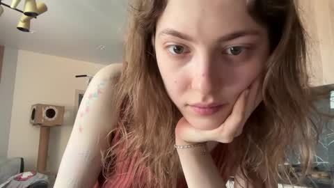 Snapshot of holydori chatting on 06.06.26 dori not holy get my tg channel with link from description under last photo online show from 06.06.26