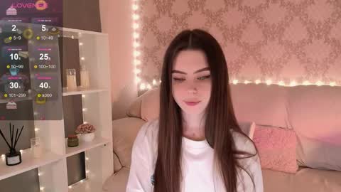 Mia online show from 04.29.26