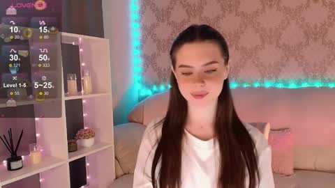 Mia online show from 05.30.26