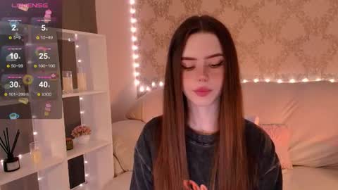 Mia online show from 06.24.26