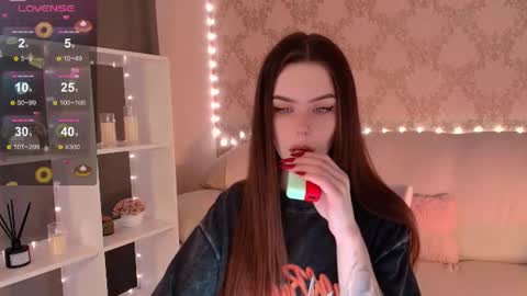 Mia online show from 06.29.26