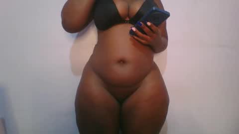 honey_beb online show from 10.12.25