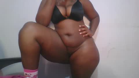 honey_beb online show from 10.29.25