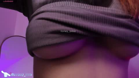  Hi Im  Annie  vic   Your dreams came true  online show from 03.09.26