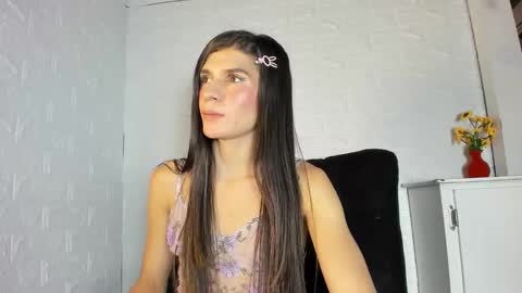 honey_darcy online show from 02.20.26
