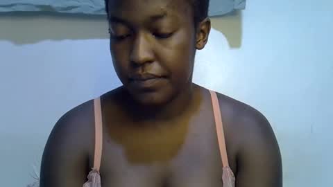 honey_dropp1 online show from 05.19.26
