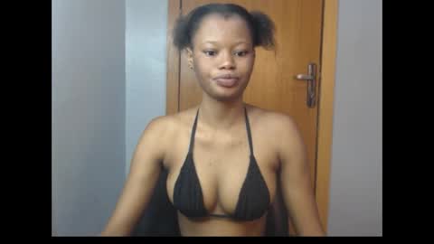 Sonia online show from 10.18.25
