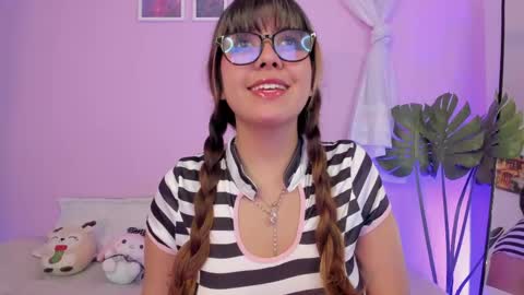 Milenka online show from 04.25.26