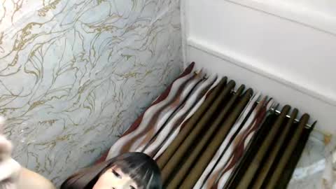 honey_swellens online show from 02.10.26