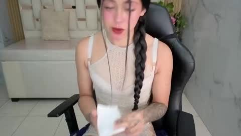 HONEY  online show from 05.25.26