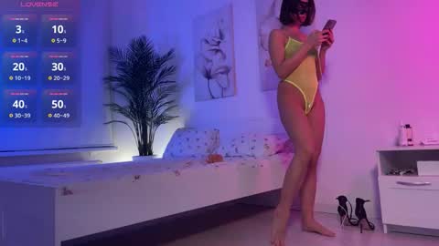 Mia online show from 02.22.26