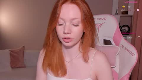 Snapshot of honeyautumn chatting on 03.20.26 honeyautumn online show from 03.20.26