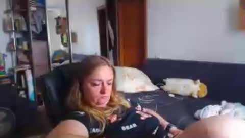Snapshot of honeydewmolly chatting on 07.24.26 HoneydewMolly online show from 07.24.26