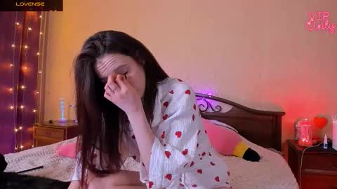 Snapshot of honeykorn chatting on 02.19.26 Kortney online show from 02.19.26