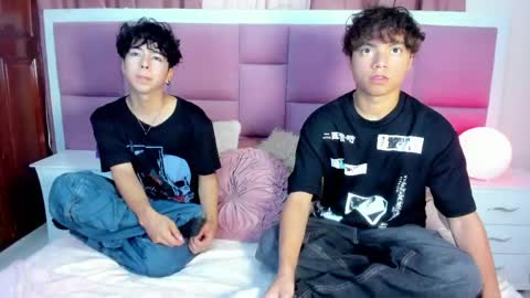 Snapshot of honeymoon_sariel chatting on 05.23.26 honeymoon_sariel online show from 05.23.26