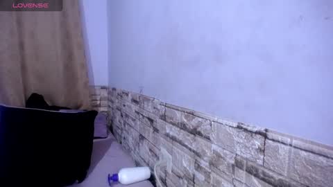 Snapshot of honeypussy3021 chatting on 02.10.26 Victoria online show from 02.10.26