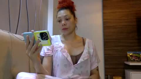 Snapshot of honeyruby chatting on 07.06.26 Ruby Sparks online show from 07.06.26