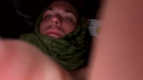 Snapshot of hoodrobbin447 chatting on 03.30.26 hoodrobbin447 online show from 03.30.26