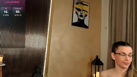 Chloe online show from 06.11.26