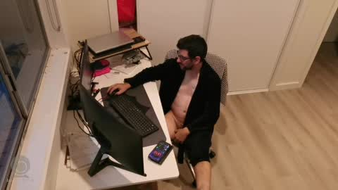 Snapshot of hopefulguy86 chatting on 05.23.26 hopefulguy86 online show from 05.23.26