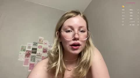 Snapshot of horney_audrey chatting on 01.17.25 Audrey online show from 01.17.25