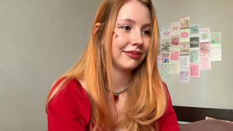 Snapshot of horney_audrey chatting on 02.15.26 Audrey online show from 02.15.26