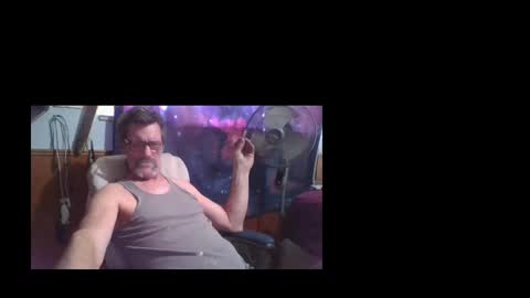 Snapshot of horneyjoe48 chatting on 01.15.25 joey online show from 01.15.25