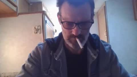 Snapshot of horneyjoe48 chatting on 01.10.26 joey online show from 01.10.26