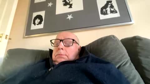 Snapshot of horny_147 chatting on 03.05.26 Cum suck Me off online show from 03.05.26