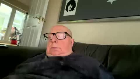 Snapshot of horny_147 chatting on 03.13.26 Cum suck Me off online show from 03.13.26