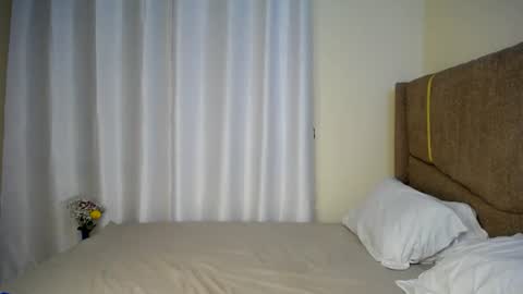 Snapshot of horny_cutiey chatting on 07.27.26 cutiey online show from 07.27.26