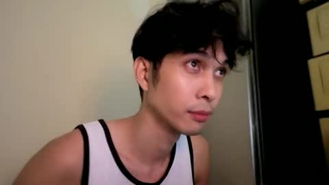 Snapshot of horny_eddie chatting on 10.04.25 EDDIE online show from 10.04.25