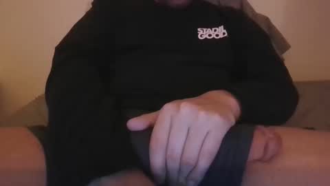 Snapshot of horny_matias chatting on 02.13.25 horny_matias online show from 02.13.25