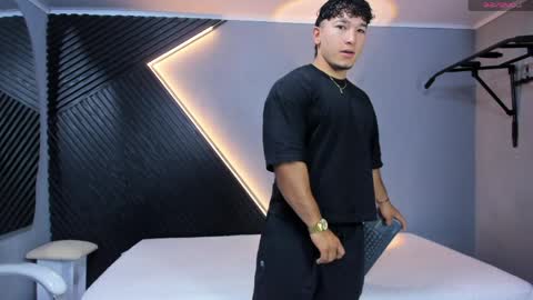 horny_nick18 online show from 04.27.26